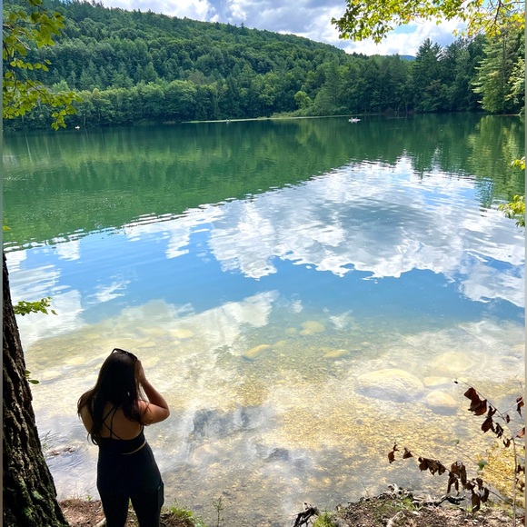 Meet your Posher, Genevieve - Picture 9 of 11